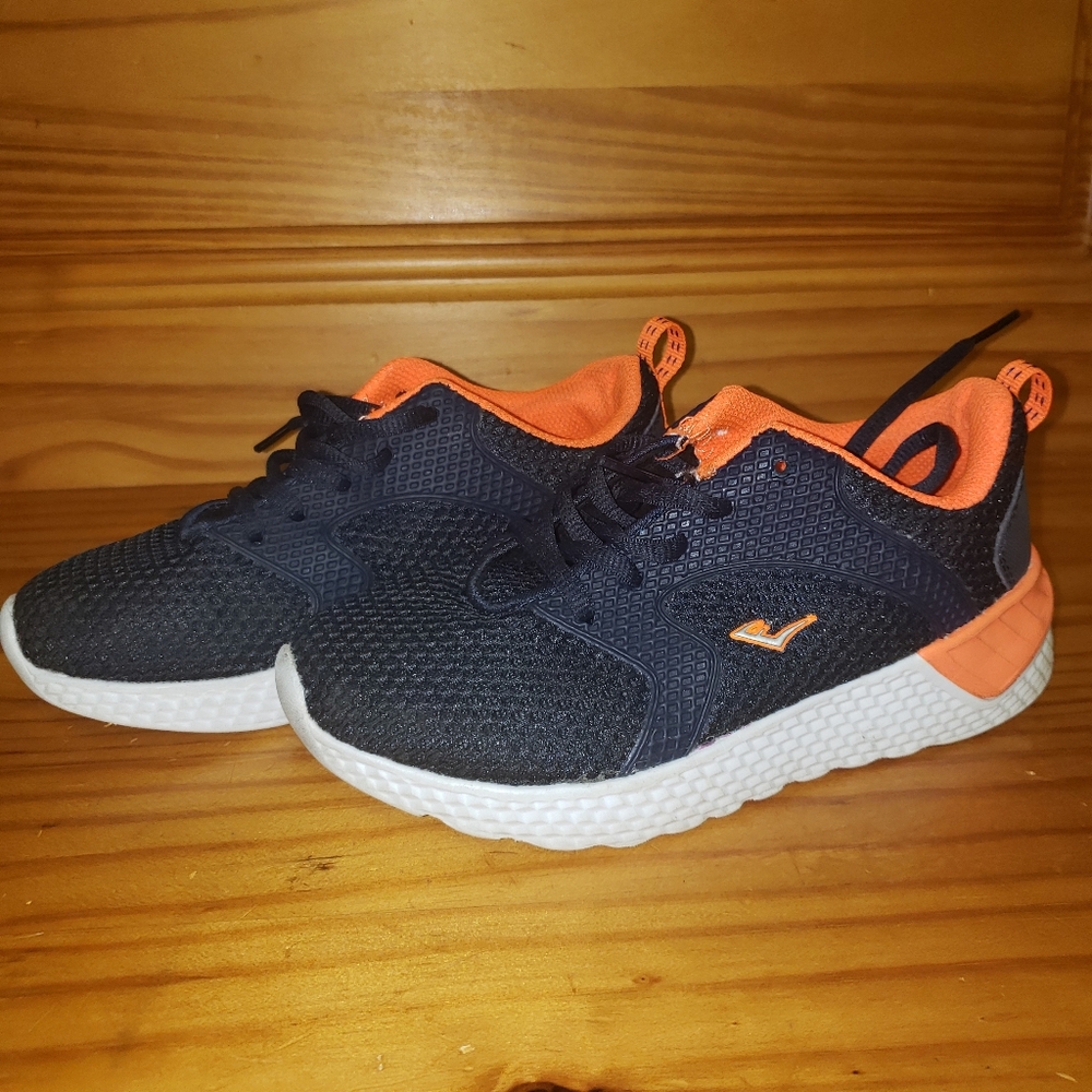 Everlastshoes boys 1